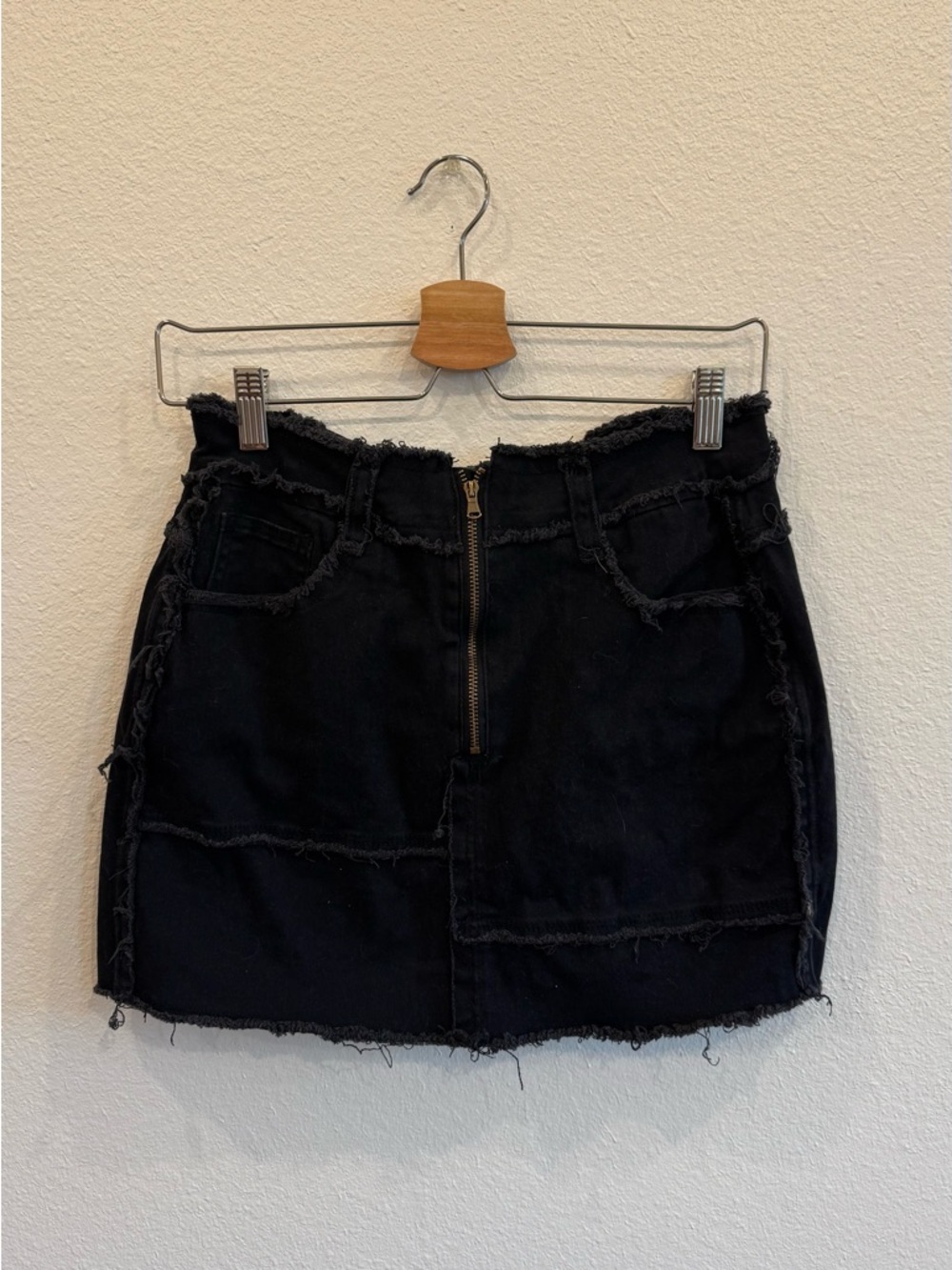 Y2K Vibes Black Frayed Patchwork Denim Mini Skirt with Front Zip